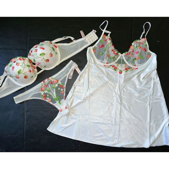 Victoria's Secret 36DD BRA SET+XL SLIP satin WHITE red strawberry embroidered